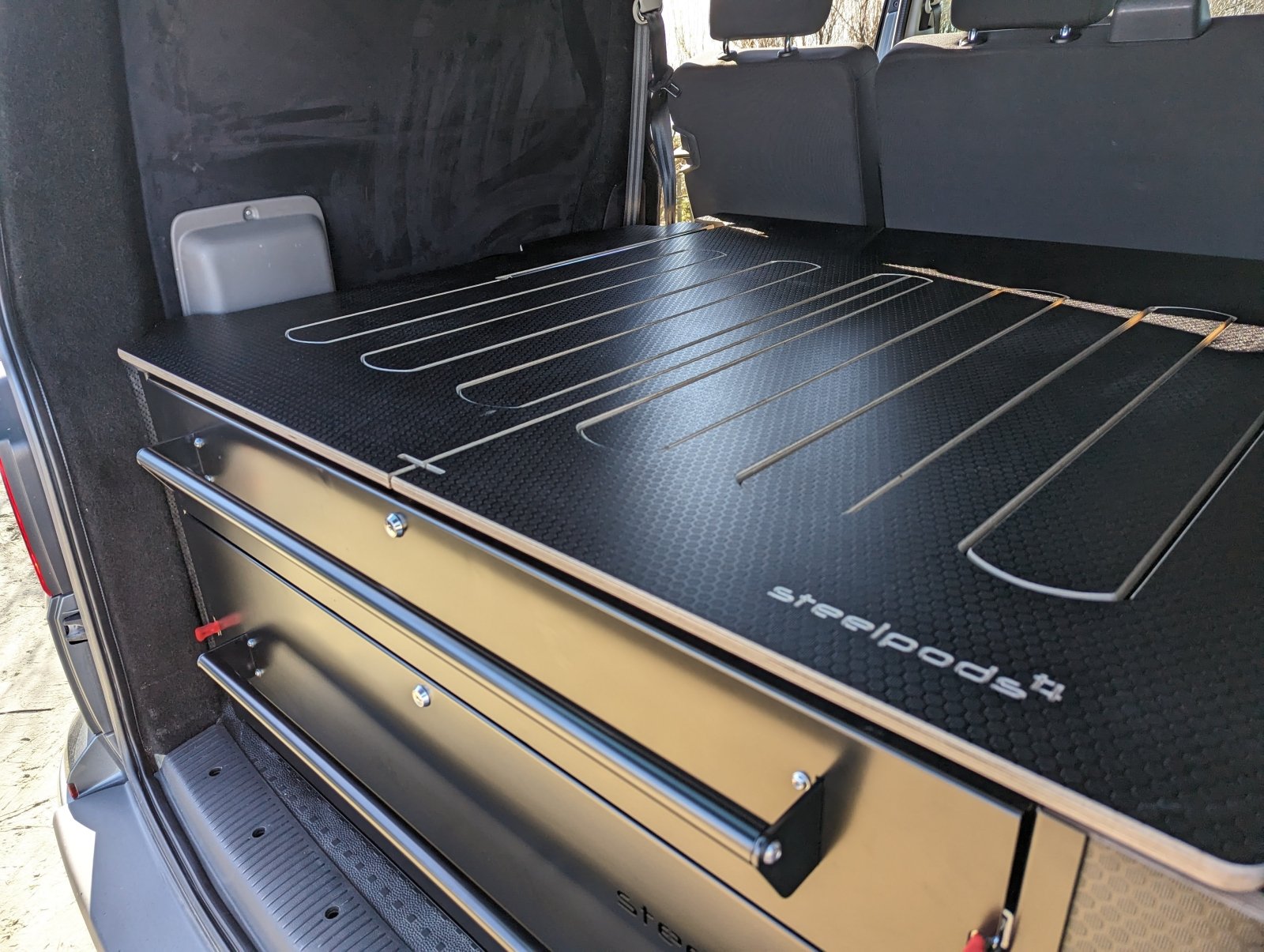 Van drawers racking beds and kitchen pods – SteelPods
